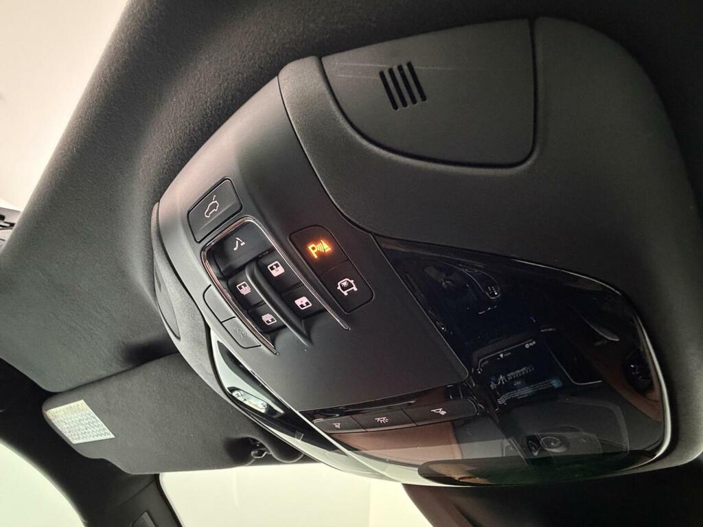 Maserati Levante S Black #25
