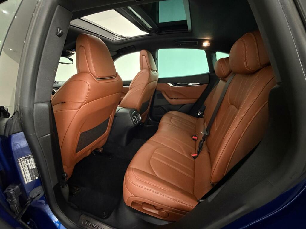 Maserati Levante S Black #22