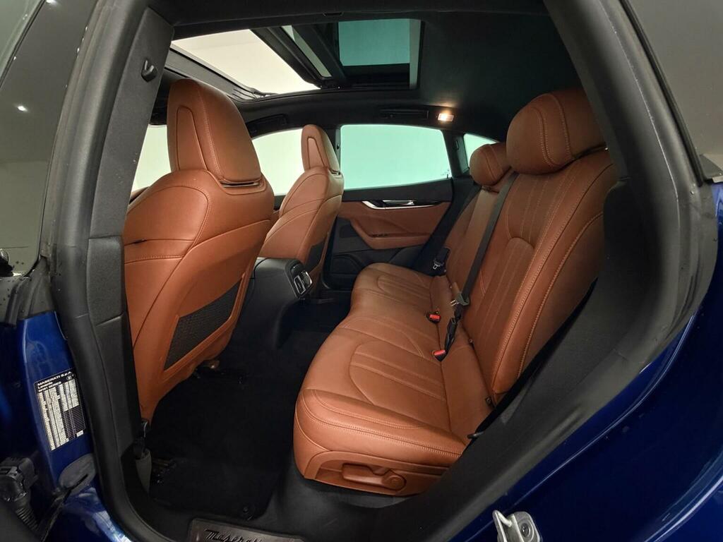 Maserati Levante S Black #23