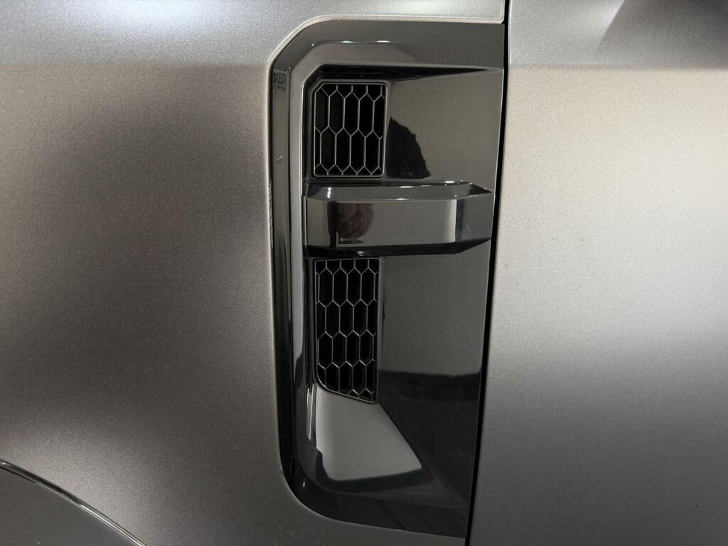 Land Rover Defender 110 3.0 D300 X-dynamic Hse 110 Grey #57