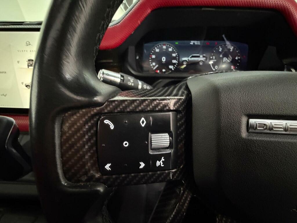 Land Rover Defender 110 3.0 D300 X-dynamic Hse 110 Grey #24