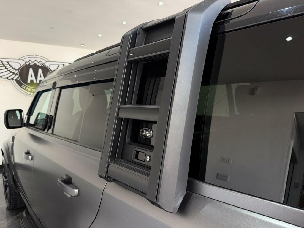 Land Rover Defender 110 3.0 D300 X-dynamic Hse 110 Grey #59