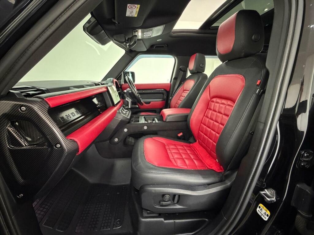 Land Rover Defender 110 3.0 D300 X-dynamic Hse 110 Grey #46