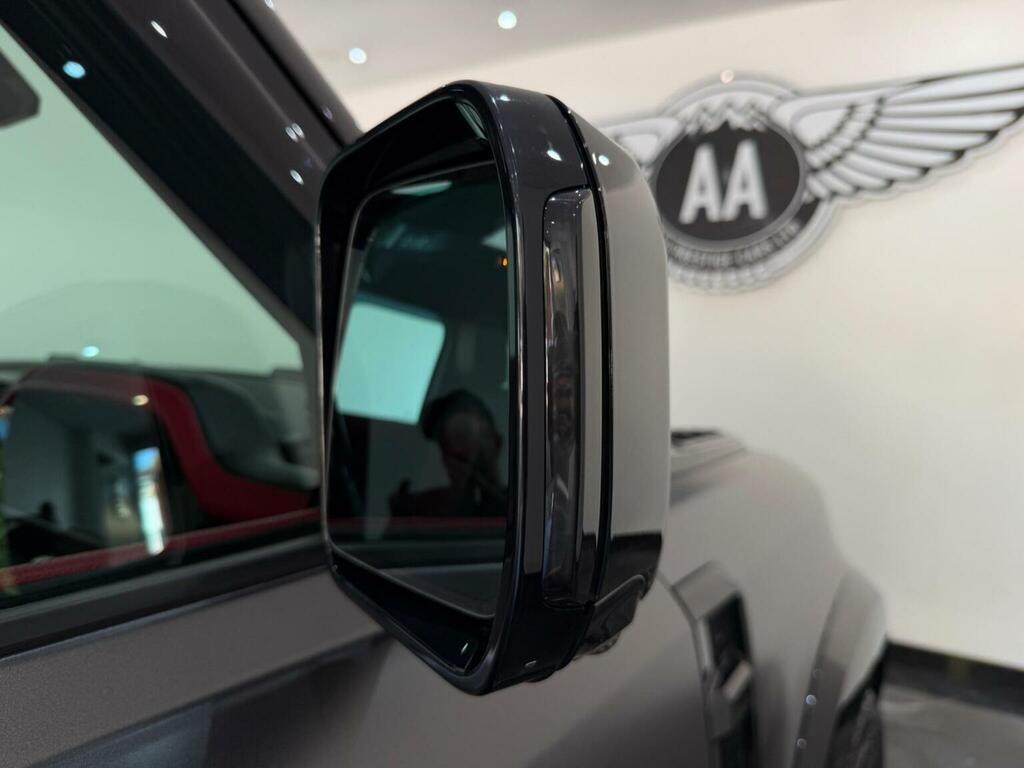 Land Rover Defender 110 3.0 D300 X-dynamic Hse 110 Grey #54