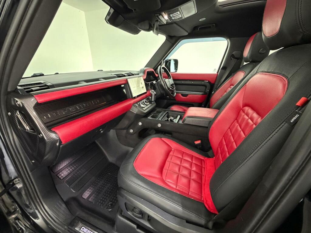 Land Rover Defender 110 3.0 D300 X-dynamic Hse 110 Grey #47