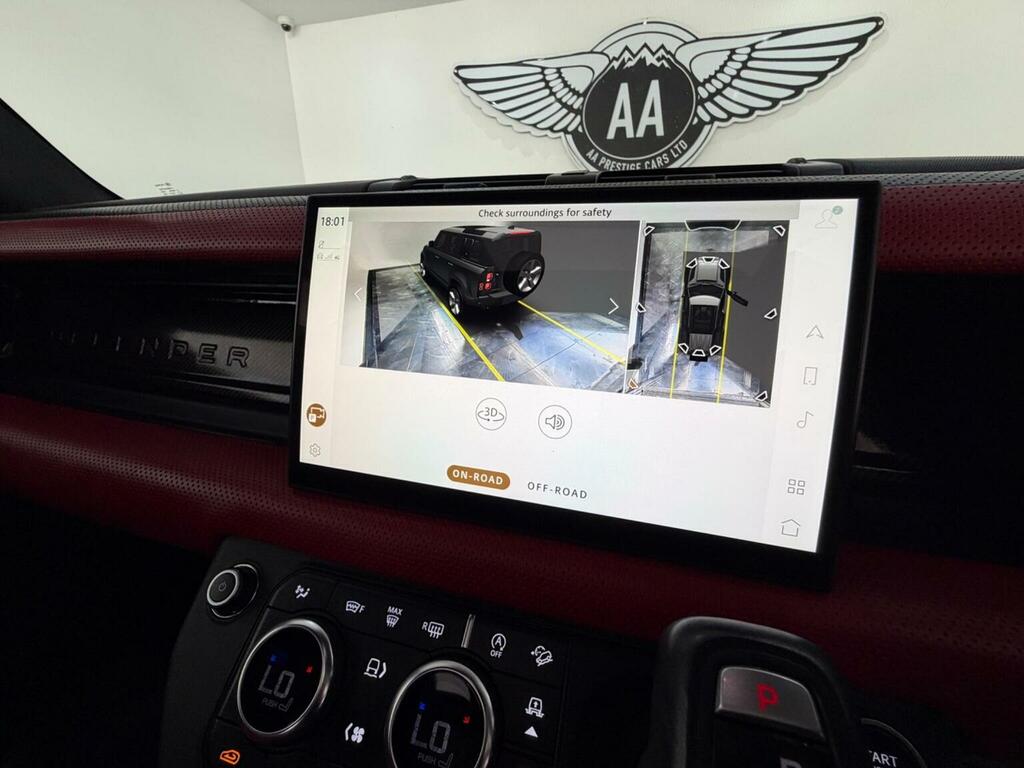 Land Rover Defender 110 3.0 D300 X-dynamic Hse 110 Grey #35