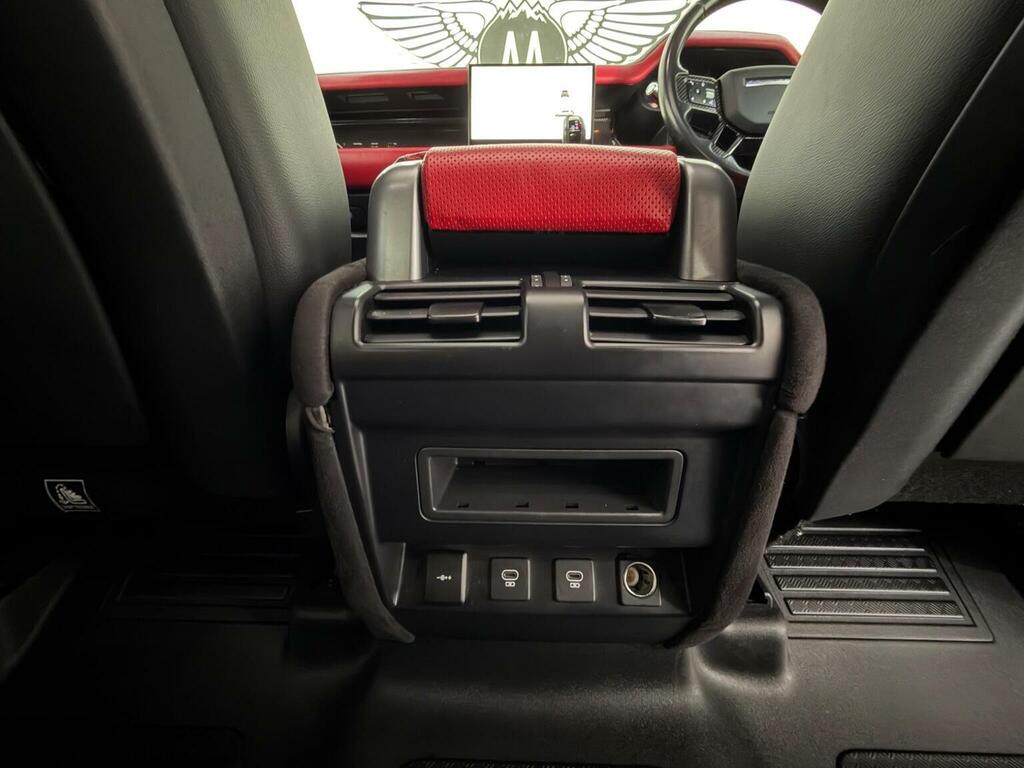 Land Rover Defender 110 3.0 D300 X-dynamic Hse 110 Grey #50