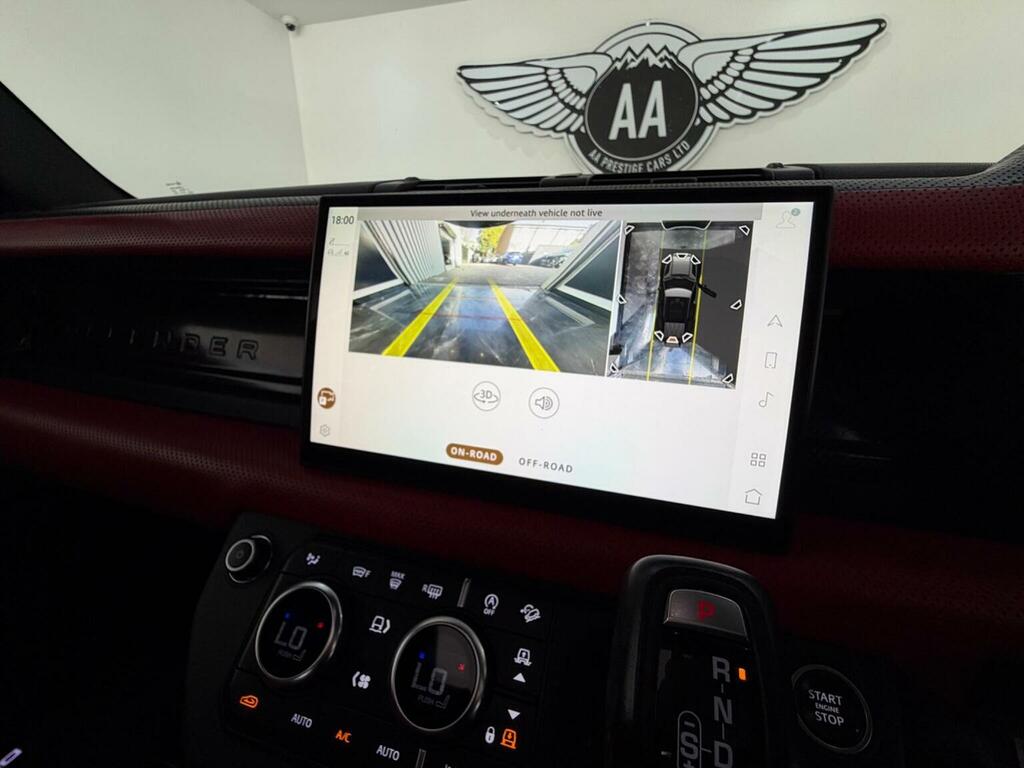Land Rover Defender 110 3.0 D300 X-dynamic Hse 110 Grey #36