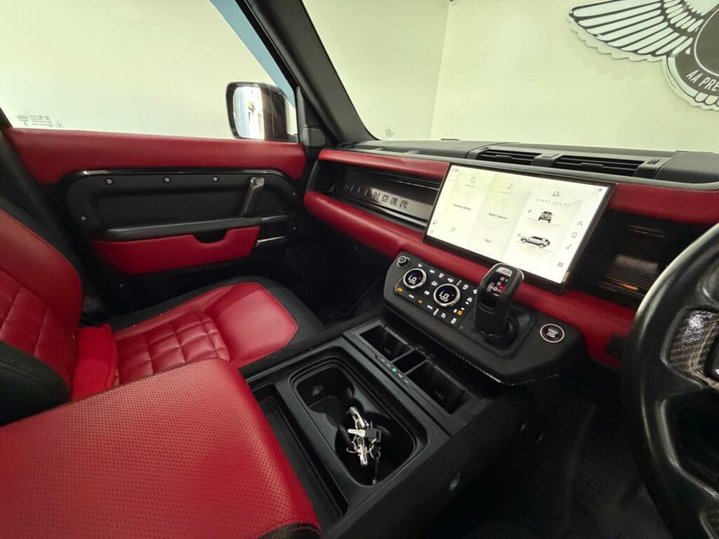 Land Rover Defender 110 3.0 D300 X-dynamic Hse 110 Grey #13
