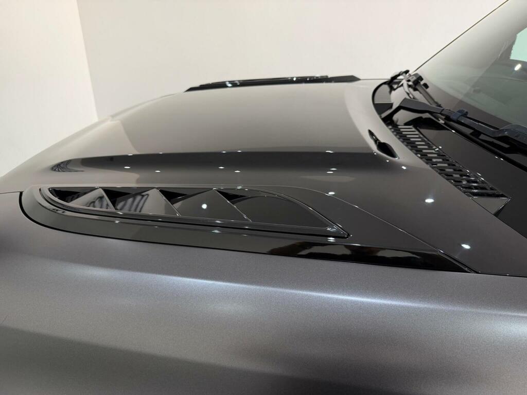 Land Rover Defender 110 3.0 D300 X-dynamic Hse 110 Grey #56