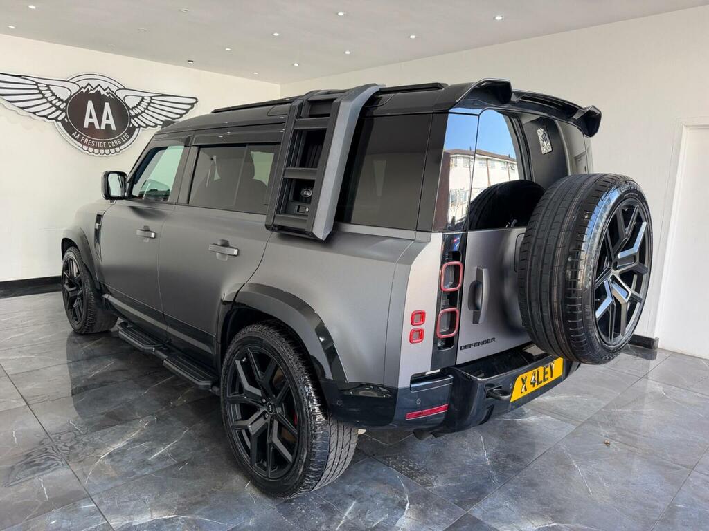 Land Rover Defender 110 3.0 D250 Mhev X-dynamic Se 4Wd Euro 6 Ss 5 Black #4