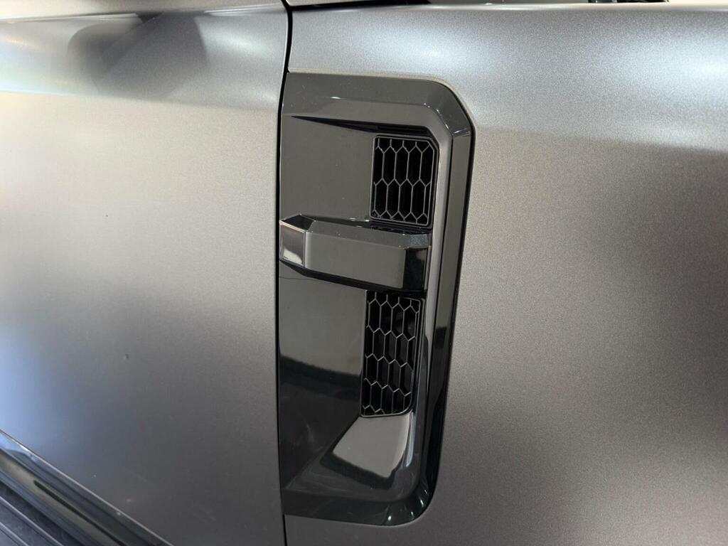 Land Rover Defender 110 3.0 D300 X-dynamic Hse 110 Grey #53
