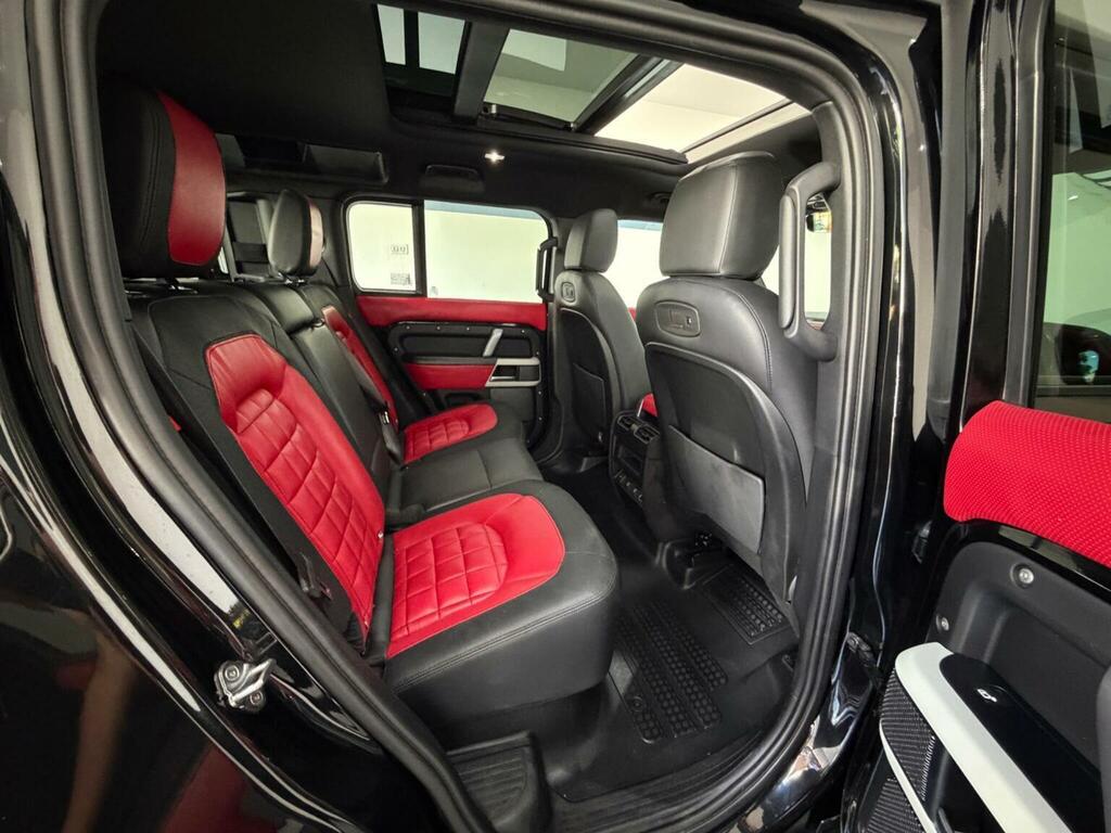 Land Rover Defender 110 3.0 D300 X-dynamic Hse 110 Grey #19