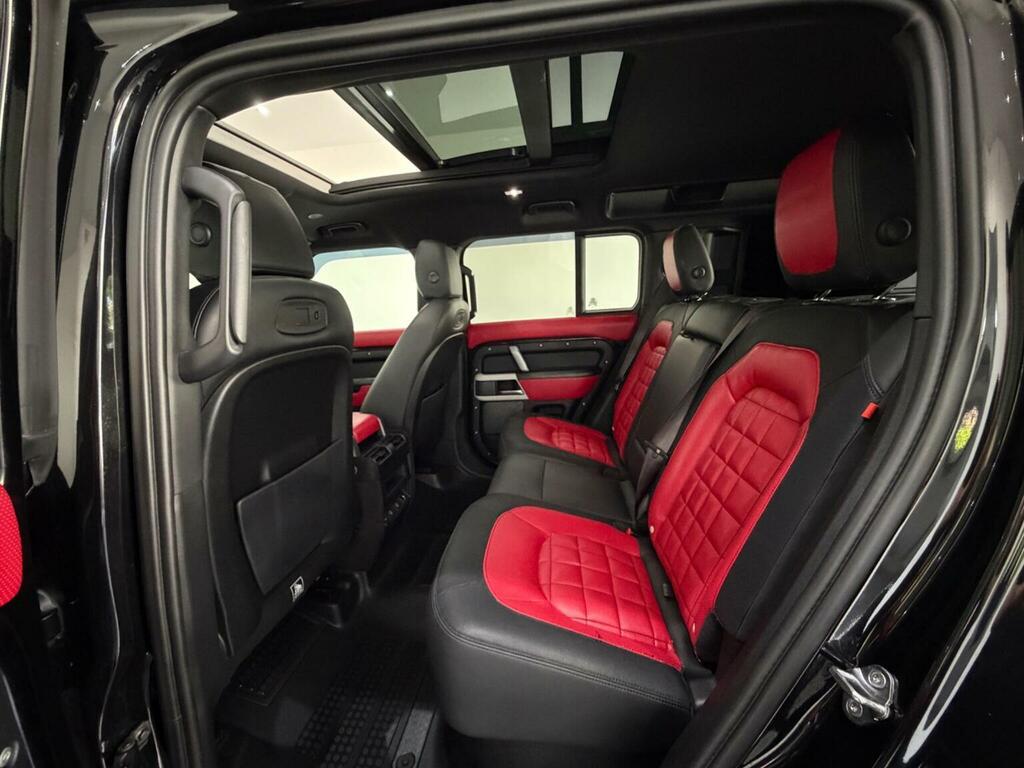 Land Rover Defender 110 3.0 D300 X-dynamic Hse 110 Grey #22