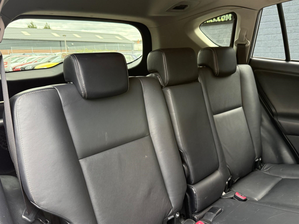 Toyota Rav 4 2.2 D-cat Invincible Beige #24