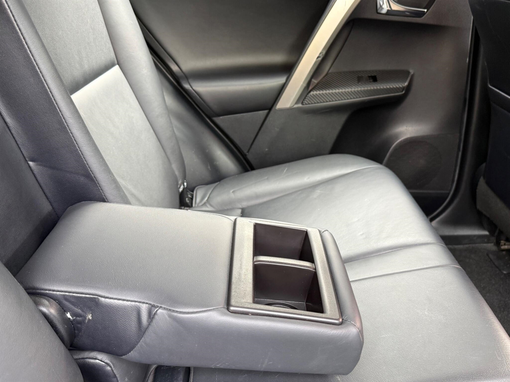 Toyota Rav 4 2.2 D-cat Invincible Beige #23