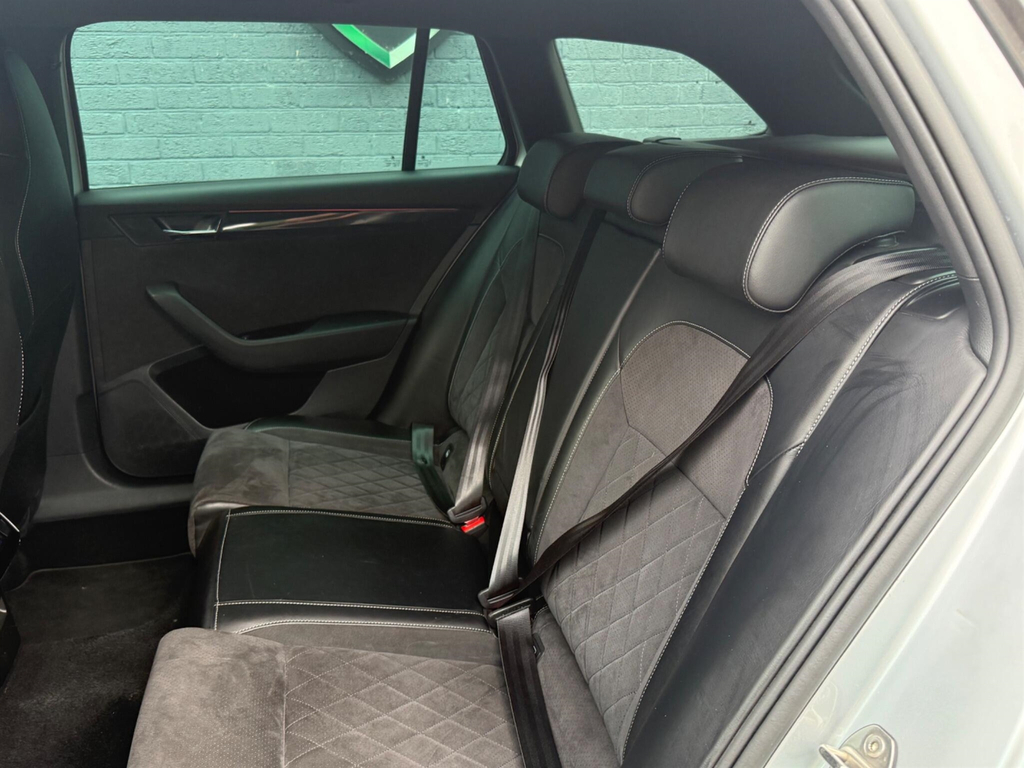 Skoda Superb Se L Executive Tsi Dsg Blue #43