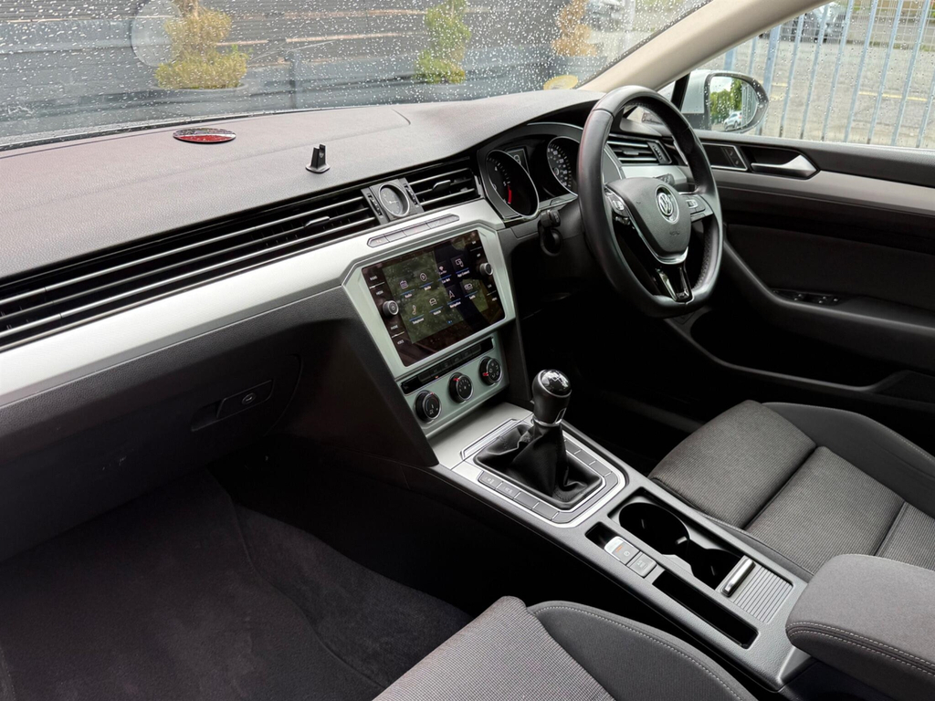 Volkswagen Passat Gte Advance Dsg Blue #47