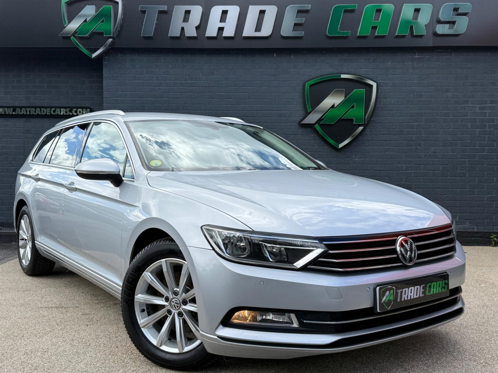 Volkswagen Passat Estate Silver