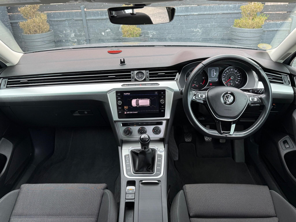 Volkswagen Passat Gte Advance Dsg Blue #26