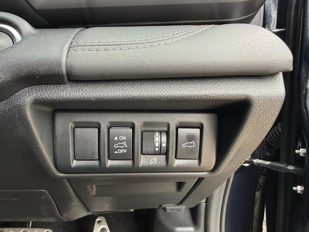 Subaru Outback Estate Black #55