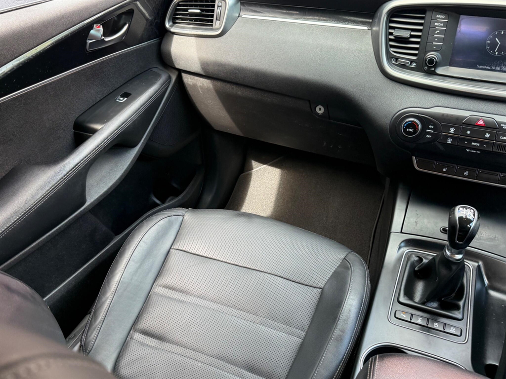 Kia Sorento 2.2 Crdi Kx-4 Silver #26