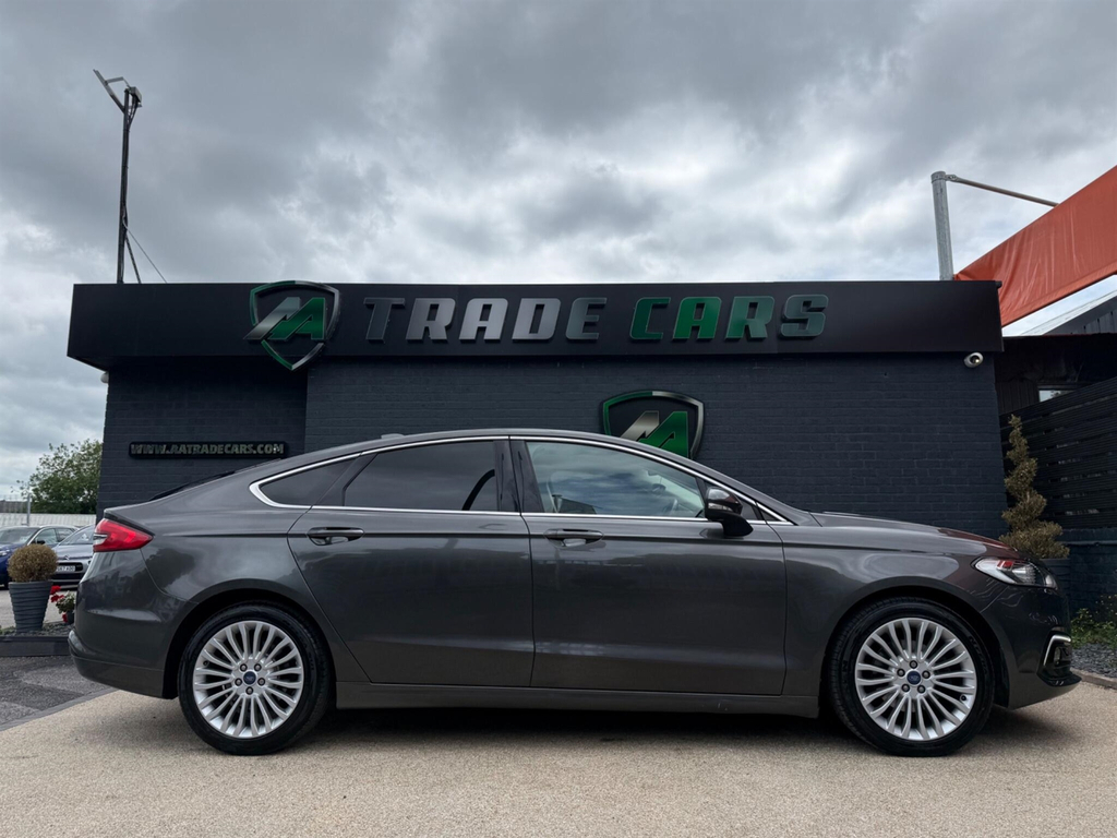 Ford Mondeo 2.0 Hybrid Titanium Edition Blue #11