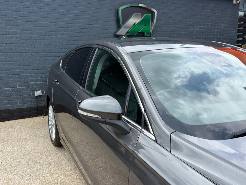 Ford Mondeo 2.0 Hybrid Titanium Edition Blue #16