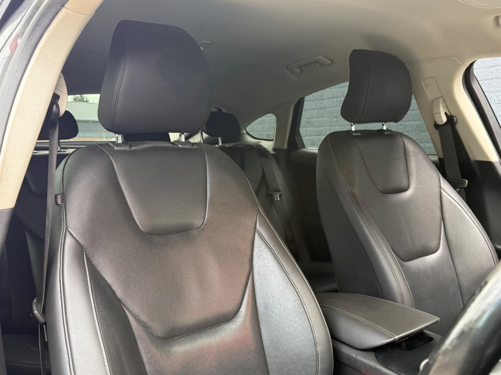 Ford Mondeo 2.0 Hybrid Titanium Edition Blue #32