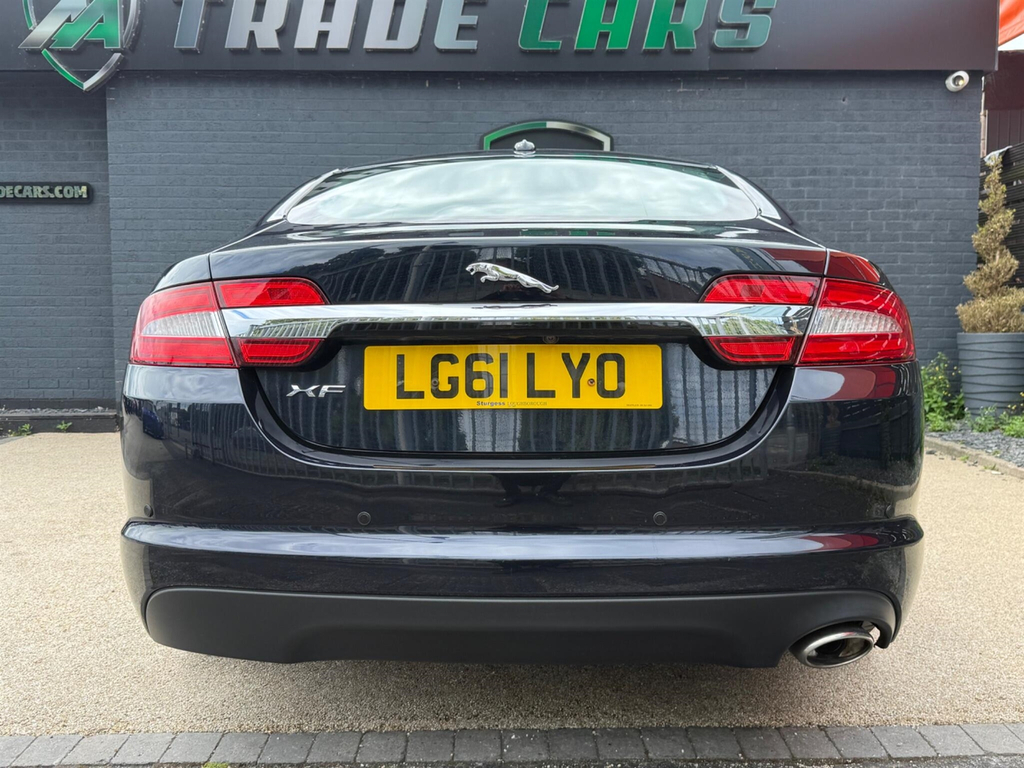 Jaguar XF Saloon Blue #6