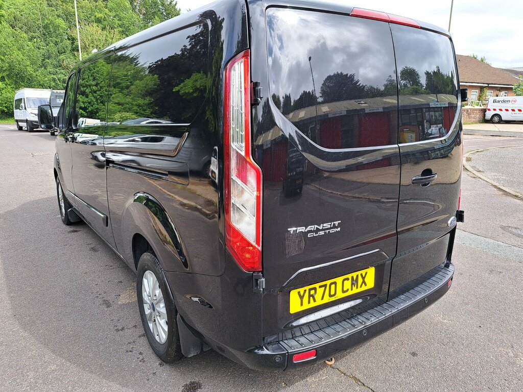 Ford Transit Custom 2.0 300 Ecoblue Limited Panel Van Manua YR70CMX Black #6