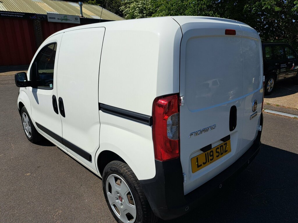 Fiat Fiorino 1.4 8V Tecnico Car Derived Van E White #6