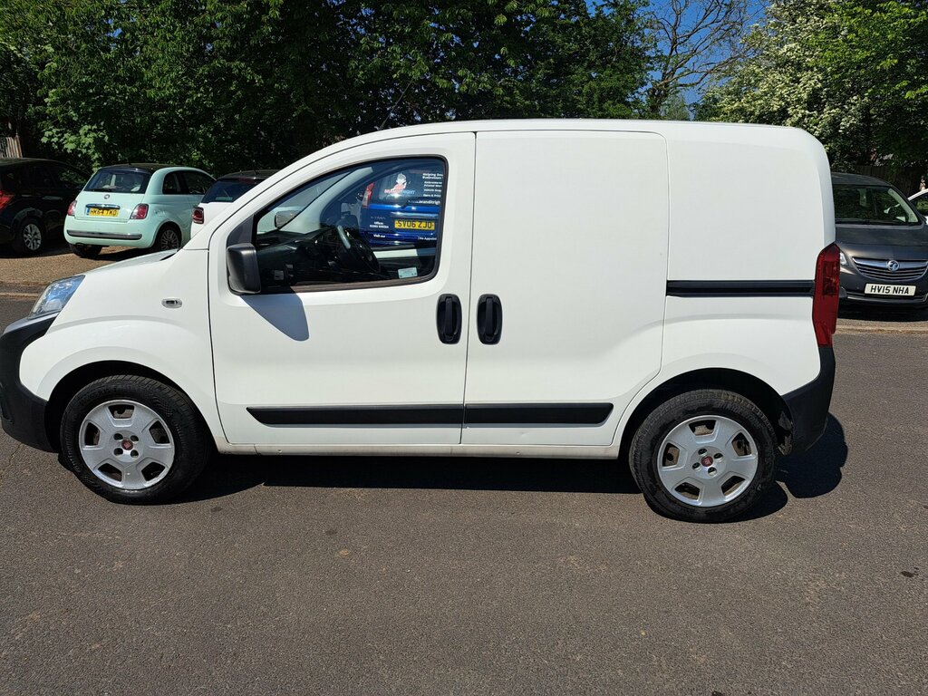 Fiat Fiorino 1.4 8V Tecnico Car Derived Van E White #4