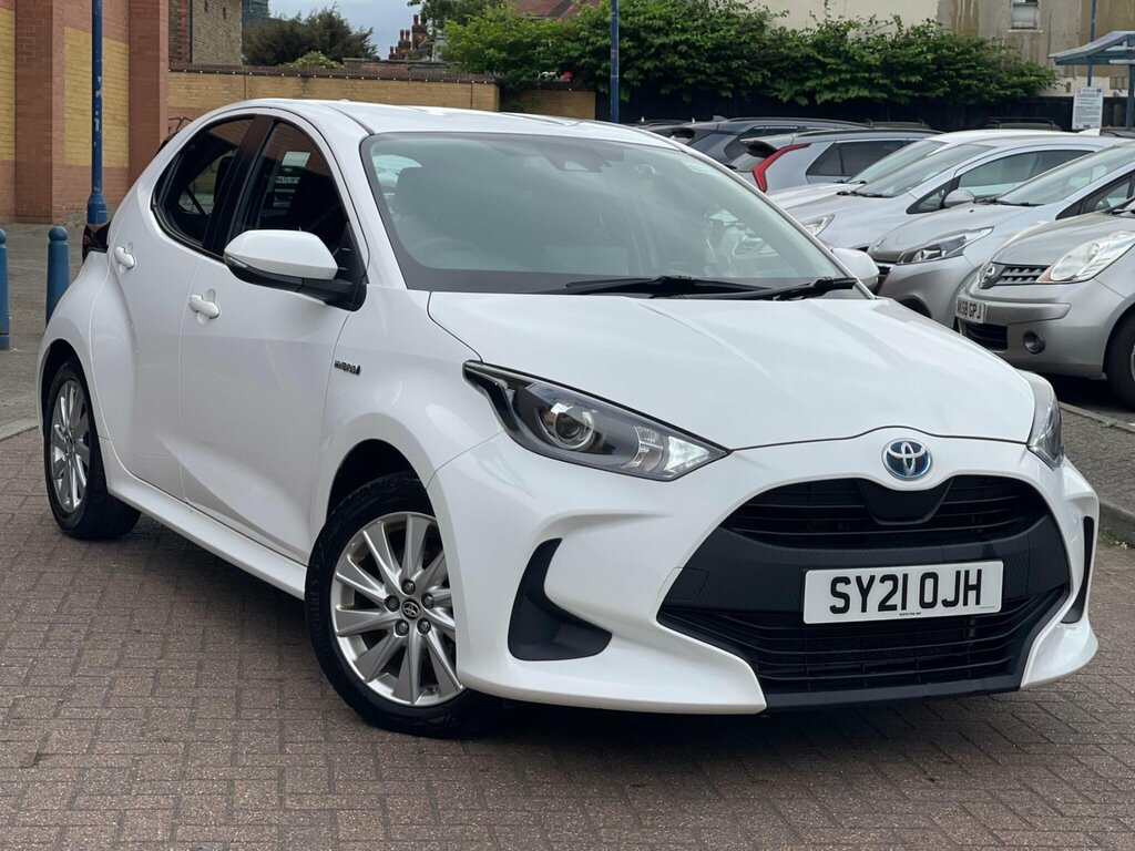 Toyota Yaris 1.5 Vvt-h Icon E-cvt Euro 6 Ss White