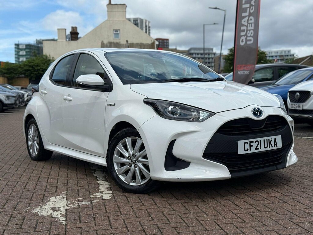 Toyota Yaris 1.5 Vvt-h Icon E-cvt Euro 6 Ss White
