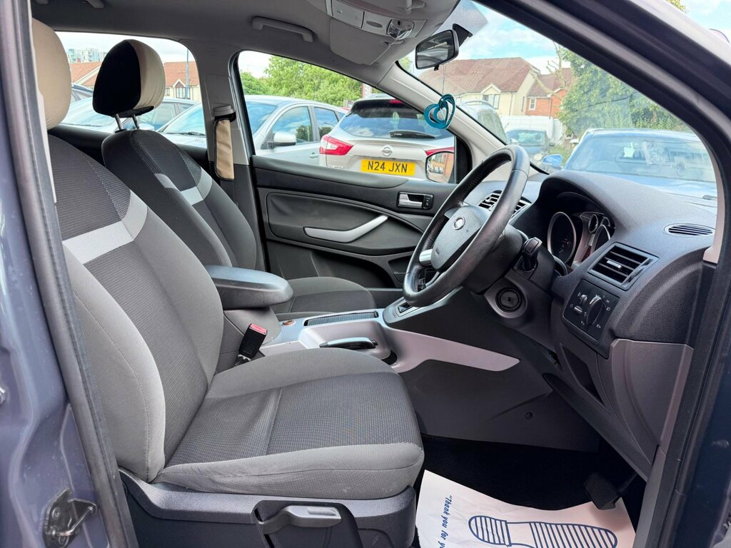 Ford Kuga 2.0 Zetec Tdci Awd 134 Bhp Black #19