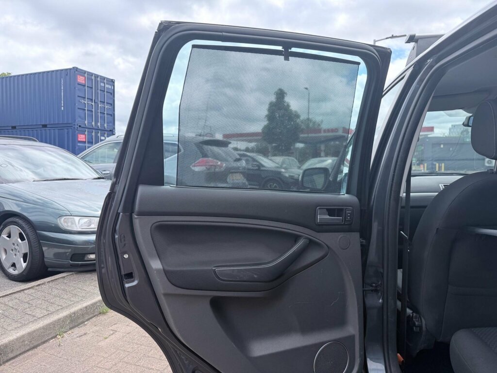 Ford C-Max 1.6 16V Style Blue #36
