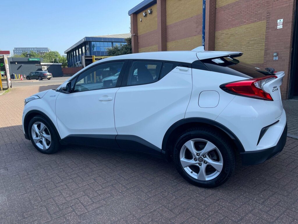 Toyota C-Hr 1.8 Vvt-h Icon Suv Hybrid Cvt Euro 6 S DN67ZXU White #5