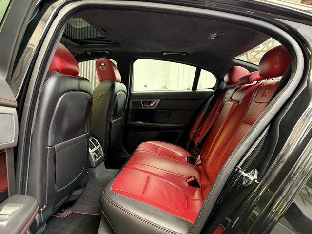 Jaguar XF 2.2 D Se Blue #11