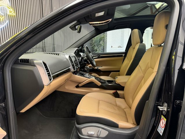 Porsche Cayenne Suv 4.2 Td V8 S 201414 Black #10