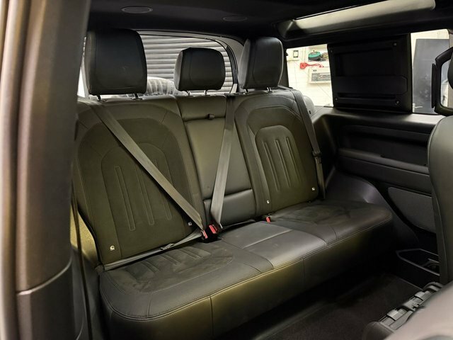 Land Rover Defender 3.0 D250 X-dynamic Se 110 Black #12