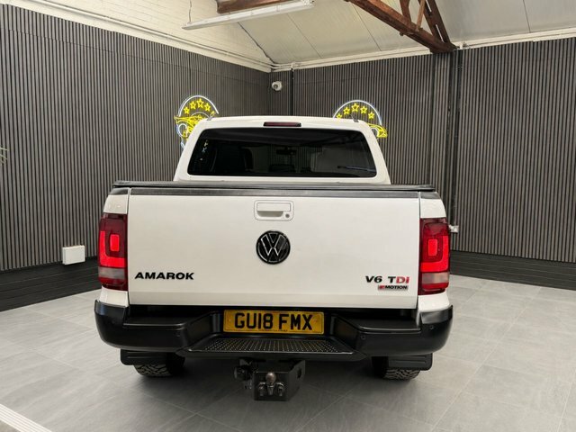 Volkswagen Amarok 3.0 Tdi V6 Bluemotion Tech Highline Pickup Double White #5