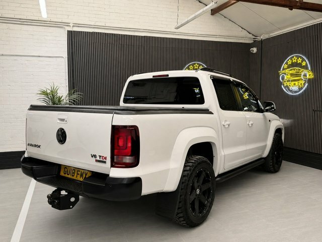 Volkswagen Amarok 3.0 Tdi V6 Bluemotion Tech Highline Pickup Double White #6