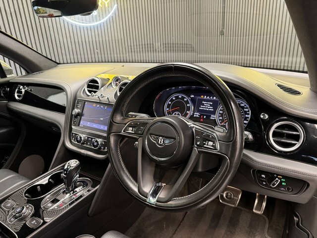 Bentley Bentayga V8 Grey #9