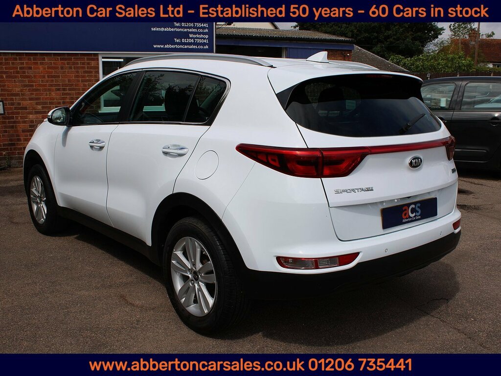 Kia Sportage Crdi 2 HJ67NZP White #5