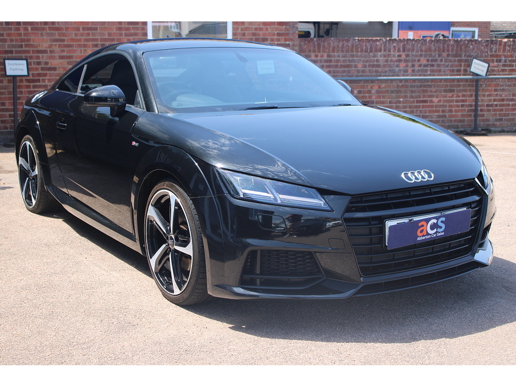 Audi TT Tfsi Black Edition Black #3