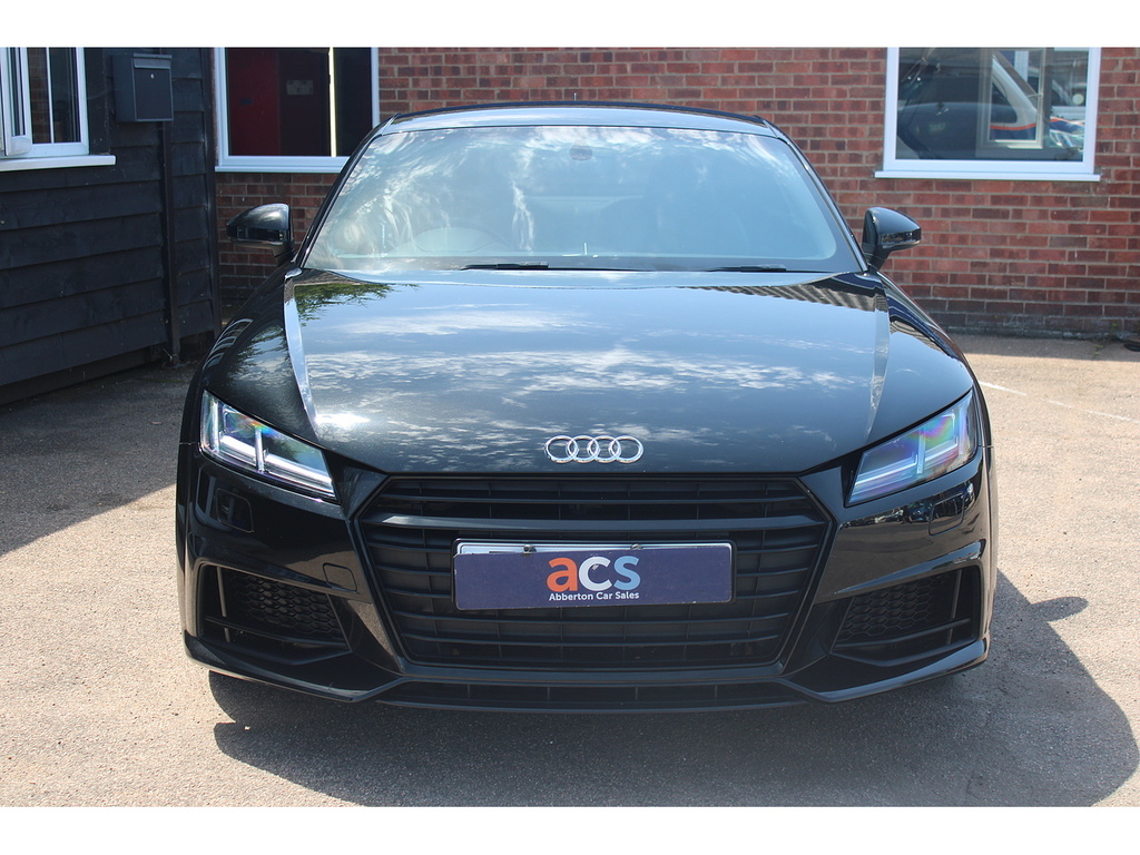 Audi TT Tfsi Black Edition Black #2