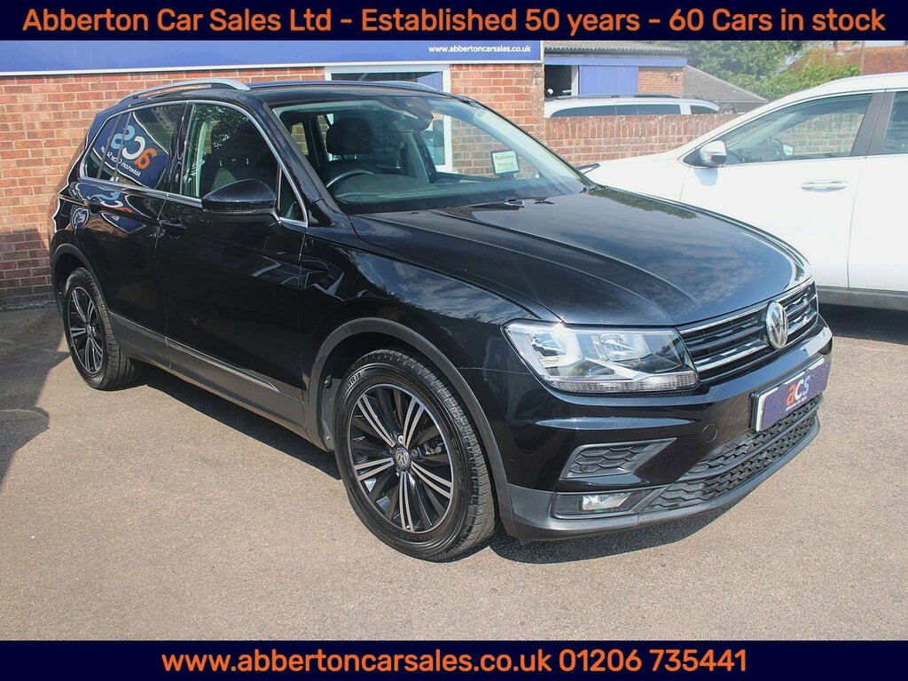 Volkswagen Tiguan Tsi Se Navigation Black #3