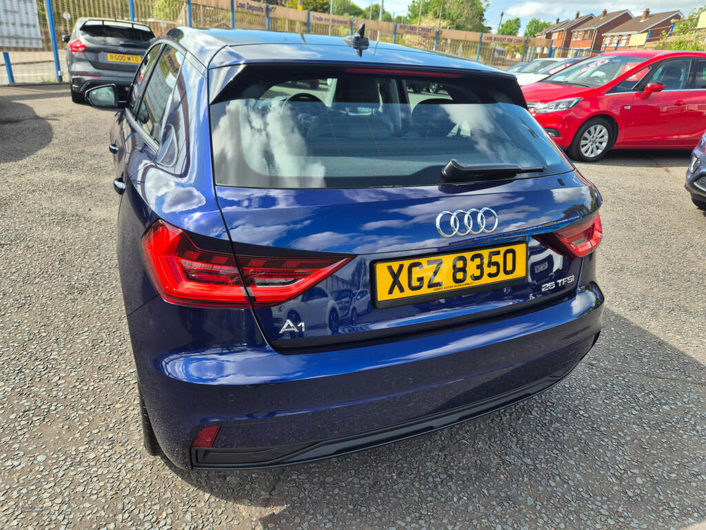 Audi A1 25 Tfsi Sport XGZ8350 Blue #6