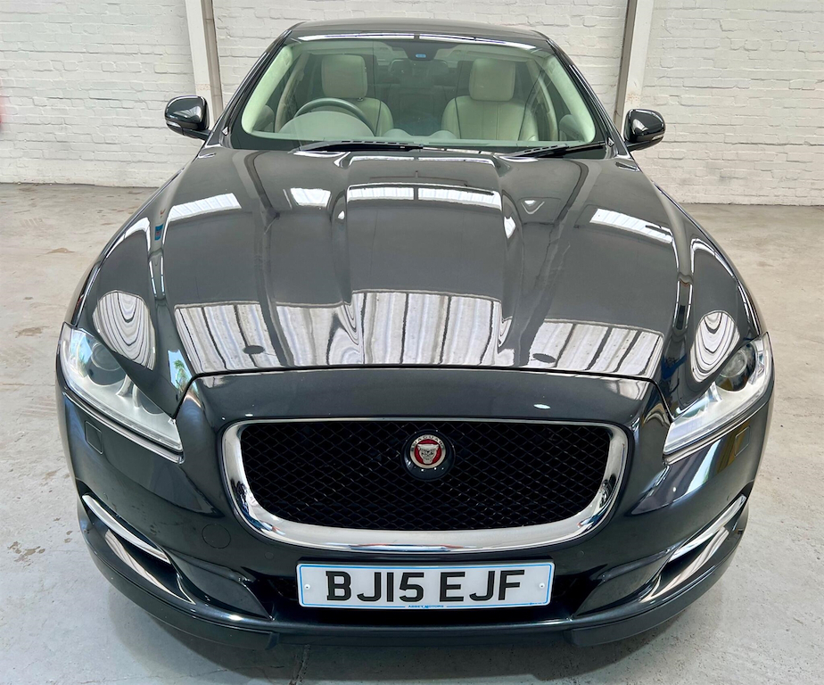 Jaguar XJ 3.0D V6 Portfolio Euro 5 Ss BJ15EJF Grey #4